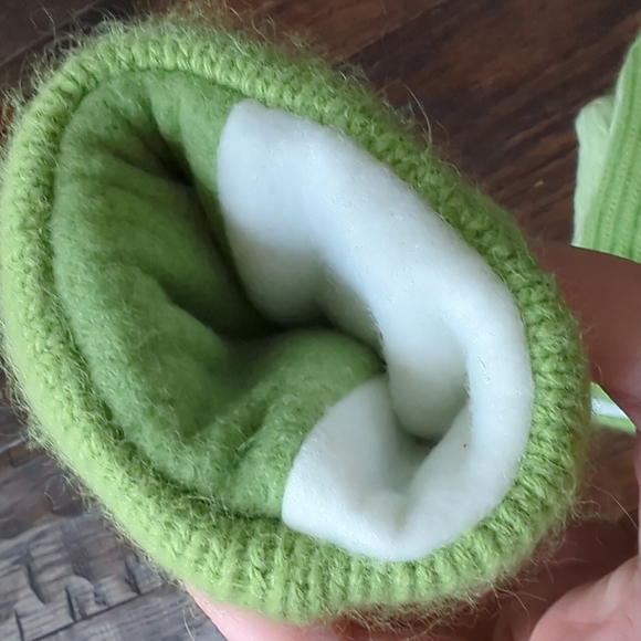 NWOT Artist Made Lime Green Upcycled Sweater and Fleece Mittens - Picture 8 of 9